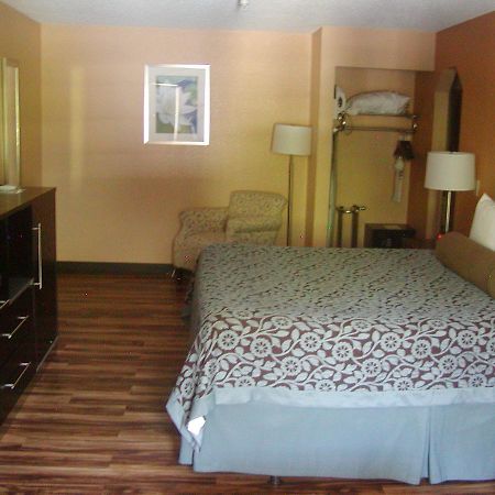 Days Inn By Wyndham Marietta White Water מראה חיצוני תמונה