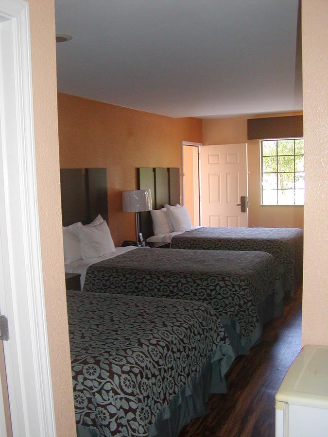 Days Inn By Wyndham Marietta White Water מראה חיצוני תמונה